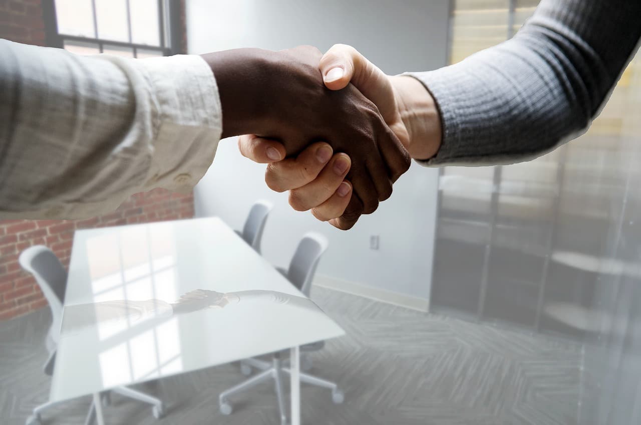 Employee onboarding process: the complete guide